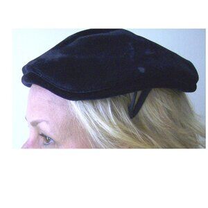 Vintage 1950s Navy Blue Velvet hat